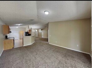 7415 Overland Park Blvd W in Jacksonville, FL - Building Photo - Building Photo