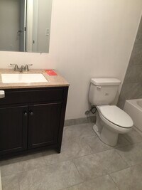 326 N 40th St - 6