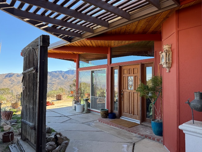 property at 70625 Granite Ln