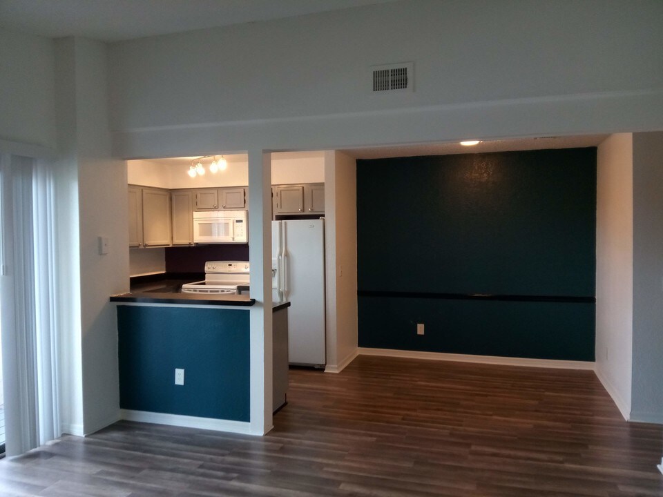 3038 Antique Oaks Cir, Unit 162 in Winter Park, FL - Building Photo