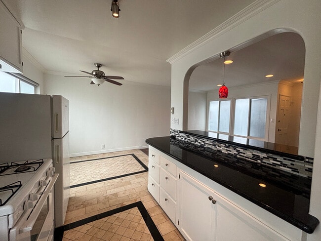 property at 11365 Washington Pl