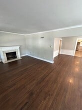 5435 Harrison St in Kansas City, MO - Building Photo - Building Photo