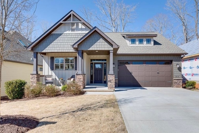 3234 Championship Dr in Seneca, SC - Building Photo