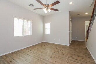 425 N Ranger Ct in Gilbert, AZ - Building Photo - Building Photo