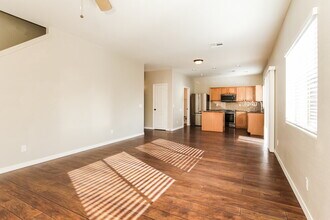 16043 N 168th Ave in Surprise, AZ - Foto de edificio - Building Photo