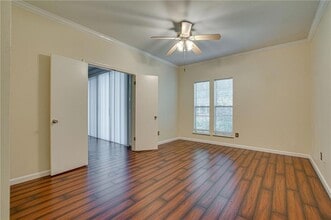 5310 Keller Springs Rd in Dallas, TX - Building Photo - Building Photo