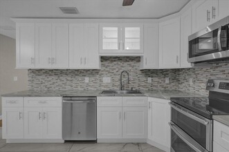 5437 Hansel Ave in Orlando, FL - Building Photo - Building Photo