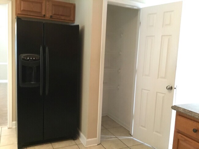 5622 Falls Ridge Ln in Charlotte, NC - Building Photo - Building Photo
