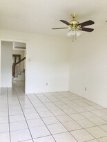 11102 Maize Ln in Houston, TX - Building Photo