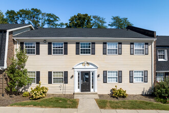 Landing at Tates Creek in Lexington, KY - Building Photo - Building Photo