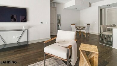 1414 Wood Hollow Dr, Unit 351 in Houston, TX - Building Photo - Building Photo