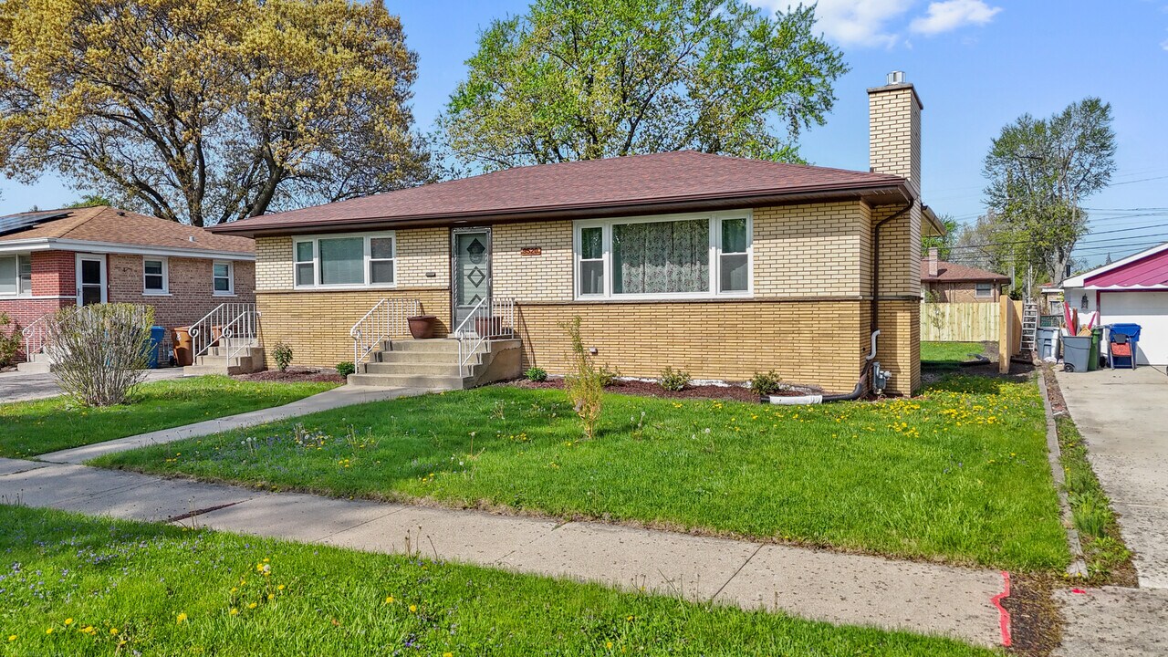 9520 Major Ave in Oak Lawn, IL - Building Photo