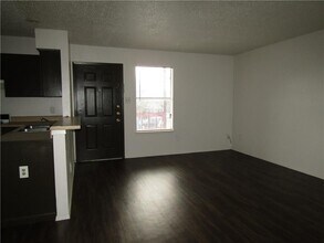 4910 Pepper Ln in Austin, TX - Building Photo - Building Photo