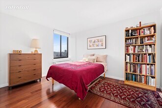 140 Charles St-Unit -: 14C in New York, NY - Building Photo - Building Photo