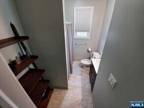 177 Sunset Ave, Unit 3 in North Arlington, NJ - Building Photo - Building Photo