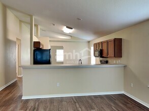 2671 Fernleaf Dr in Green Cove Springs, FL - Foto de edificio - Building Photo