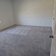 9042 Estes Lks Dr in Baytown, TX - Building Photo - Building Photo