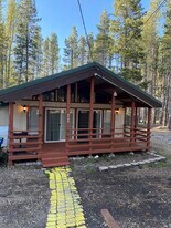 1211 Sioux St in South Lake Tahoe, CA - Building Photo