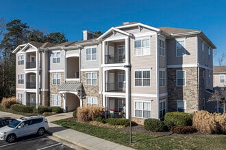 Garden Springs Apartments in Chester, VA - Building Photo - Building Photo