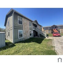 3302 Vintage Hills Cove in Austin, TX - Building Photo