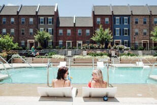 LC Mount Juliet in Mount Juliet, TN - Building Photo