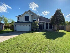 803 Switzer Ln in Cedar Hill, TX - Building Photo