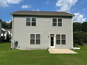 238 Lynn Dr in Clayton, NC - Building Photo - Building Photo