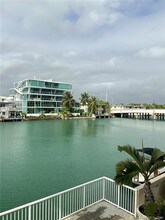 8400 Byron Ave-Unit -2F in Miami, FL - Building Photo - Building Photo