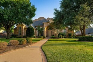 111 Yale Dr in Southlake, TX - Building Photo