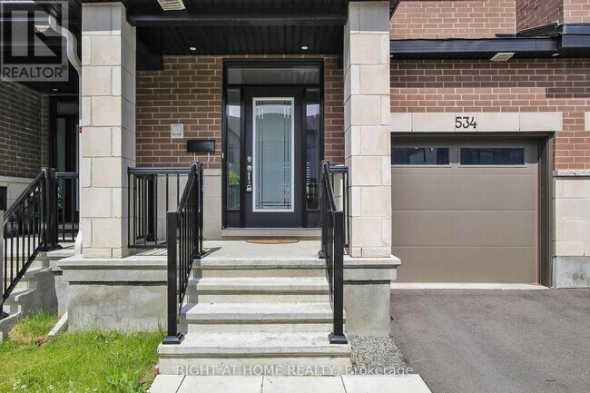 534 Corretto Pl in Ottawa, ON - Building Photo - Building Photo