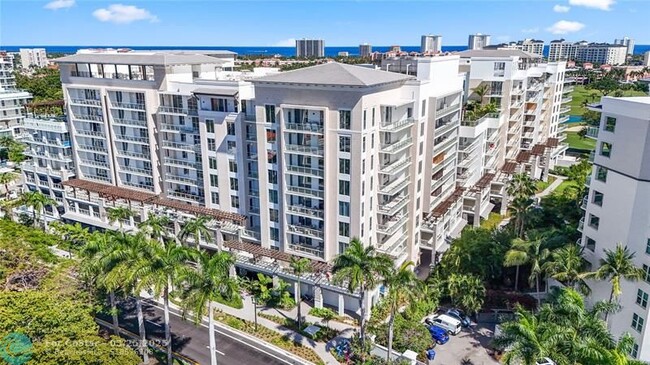 220 SE Mizner Blvd in Boca Raton, FL - Building Photo - Building Photo