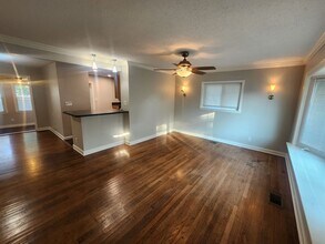 3022 Betty Ln in Louisville, KY - Building Photo - Building Photo