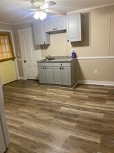 21 Klock St, Unit 2 in Meriden, CT - Building Photo - Building Photo