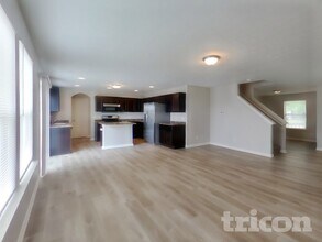 818 Westpointe Dr in Shelbyville, IN - Building Photo - Building Photo