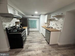 510 67th Pl in Capitol Heights, MD - Building Photo - Building Photo