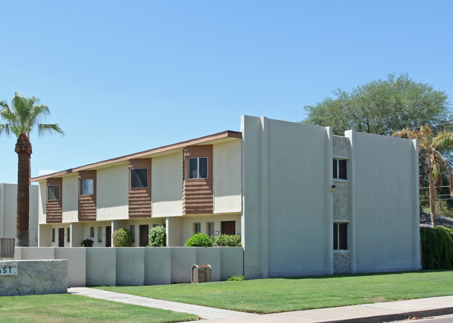 Por Of Continental East in Phoenix, AZ - Foto de edificio - Building Photo