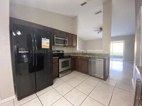 11195 Cypress Leaf Dr in Orlando, FL - Building Photo - Building Photo