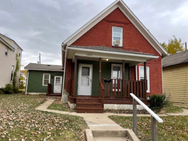 1022 Huffman St in Fort Wayne, IN - Building Photo - Building Photo