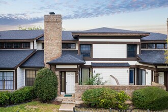 Brandywine Condominiums in Austin, TX - Building Photo - Building Photo