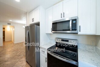 747 S Extension Rd in Mesa, AZ - Building Photo - Building Photo