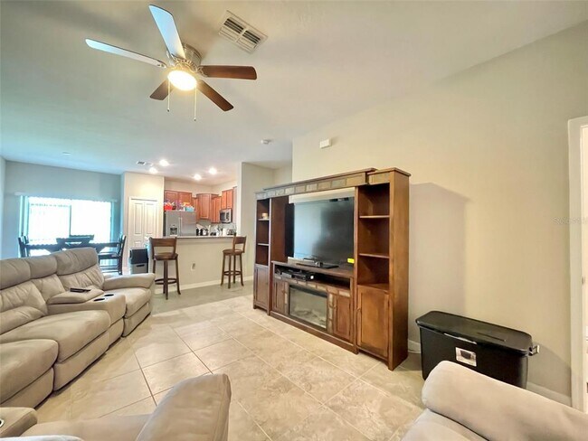 9767 Mulberry Marsh Ln in Sun City Center, FL - Building Photo - Building Photo