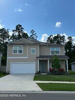 2062 Garrison Wy in Green Cove Springs, FL - Building Photo