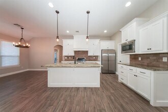 207 Casey Ln in Washington, OK - Building Photo - Building Photo