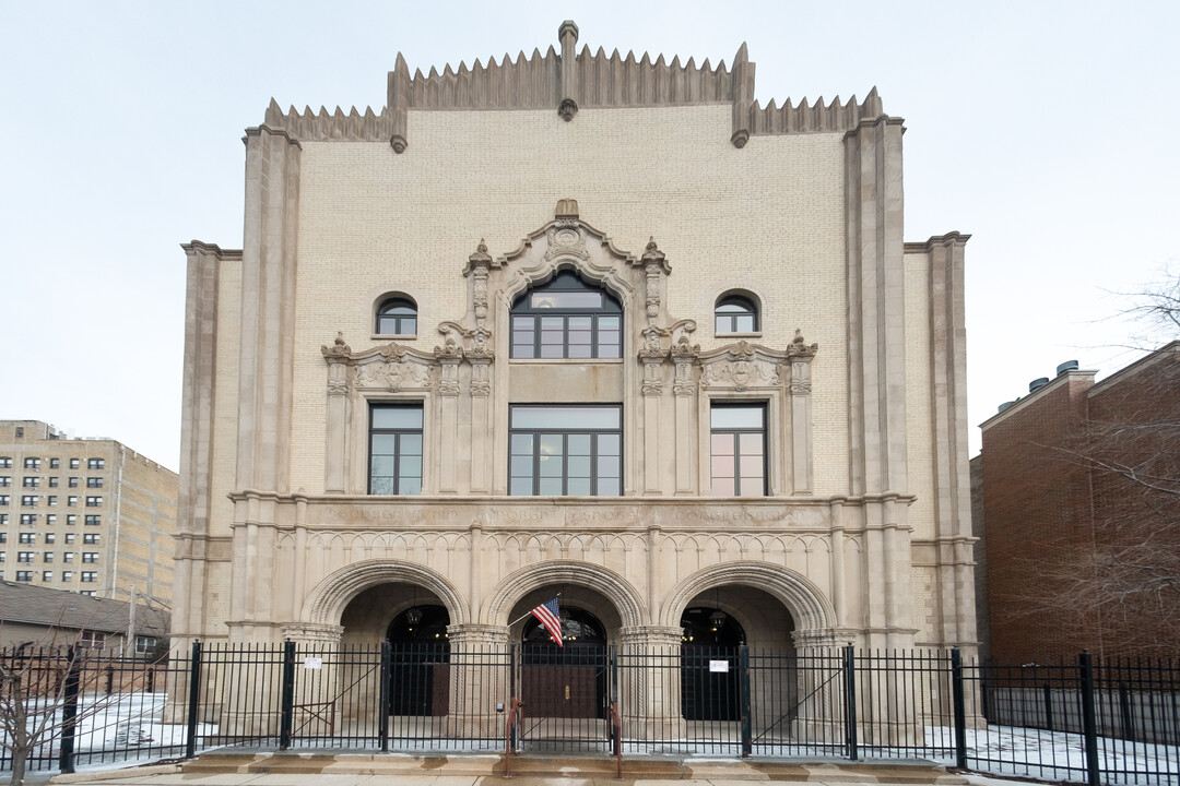 The Synagogue in Chicago, IL - Foto de edificio