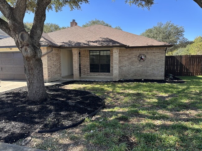 2733 Star Light Ln in Schertz, TX - Building Photo - Building Photo