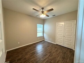 1612 Canelo Dr, Unit 4 in Edinburg, TX - Building Photo - Building Photo