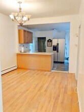 741 Somerville Ave, Unit 1 in Somerville, MA - Foto de edificio - Building Photo