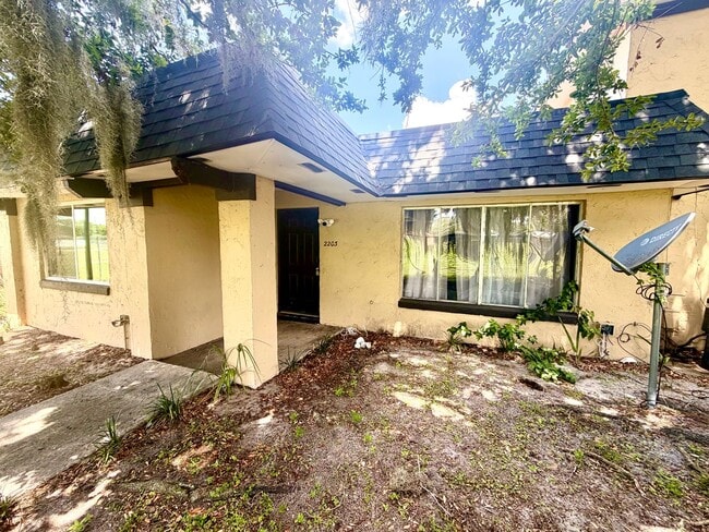 property at 2203 Silver Pines Pl