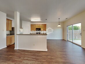 10709 Vista Heights Blvd in Fort Worth, TX - Building Photo - Building Photo