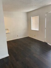 321 E Taylor St, Unit 321 E. Taylor Street #D in Reno, NV - Building Photo - Building Photo